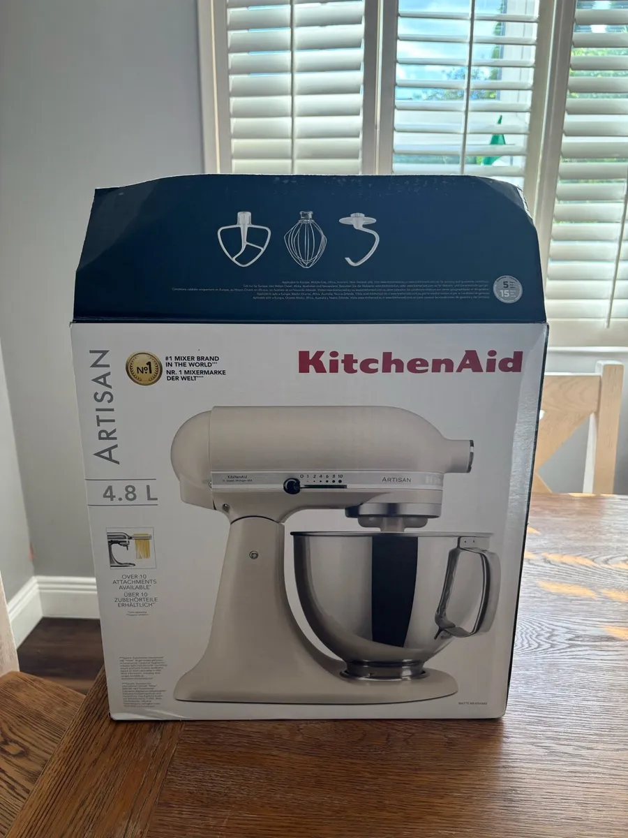 Kitchen aid mixer - Image 1