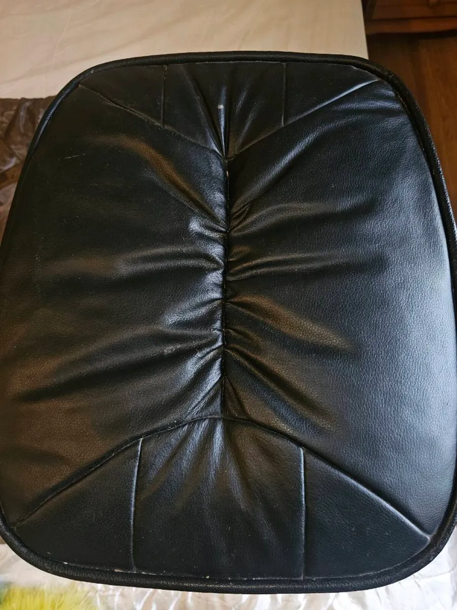 Footstool - Image 3
