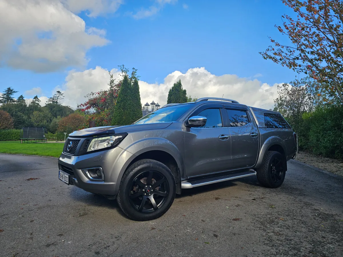 NISSAN NAVARA TEKNA - Image 3