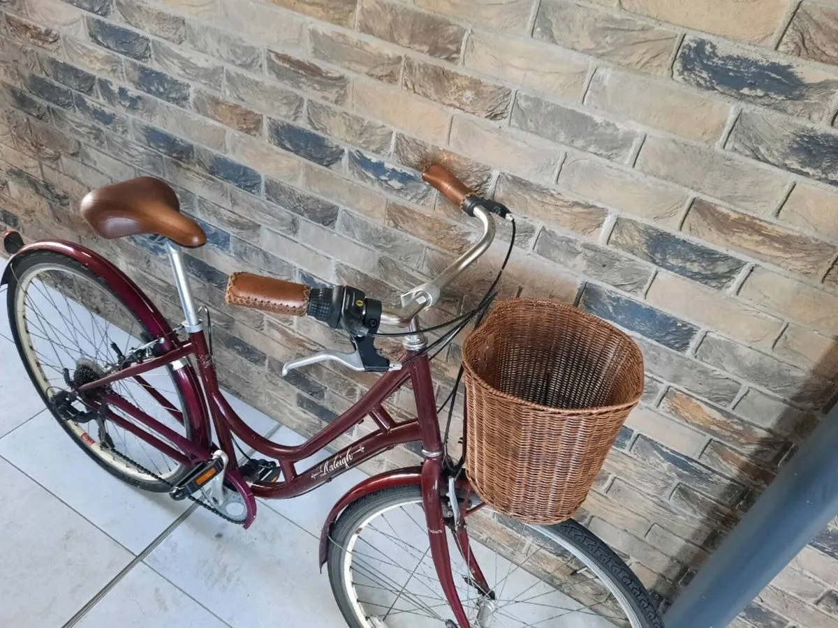 Ladies city bike - Image 4