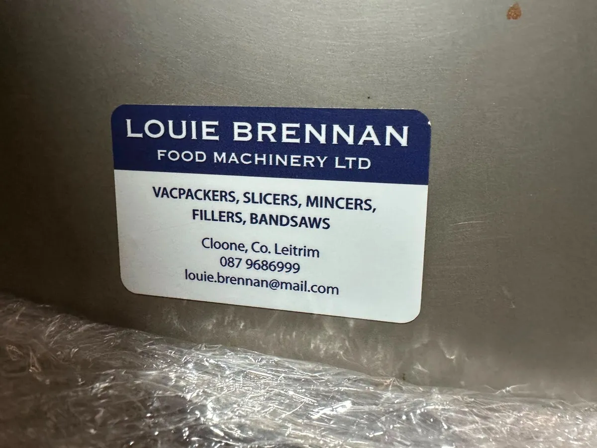 Sausage machine - Image 1