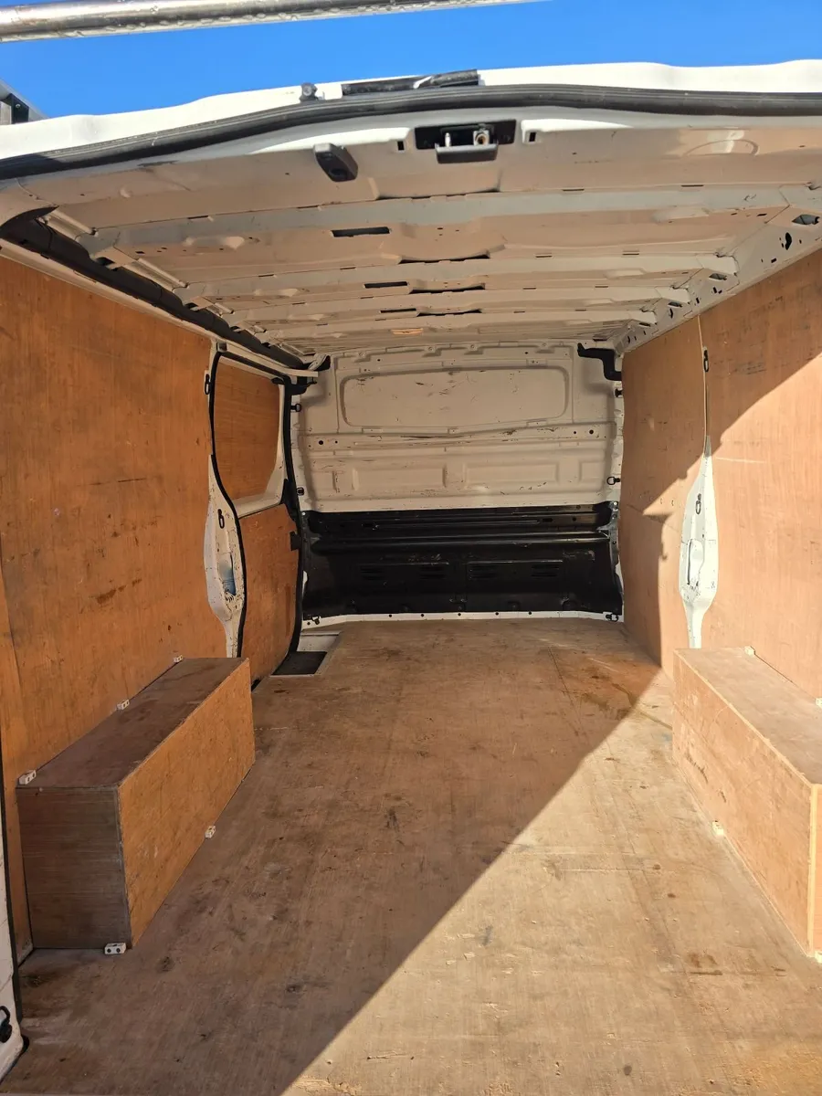 Renault Trafic 2021 - Image 4