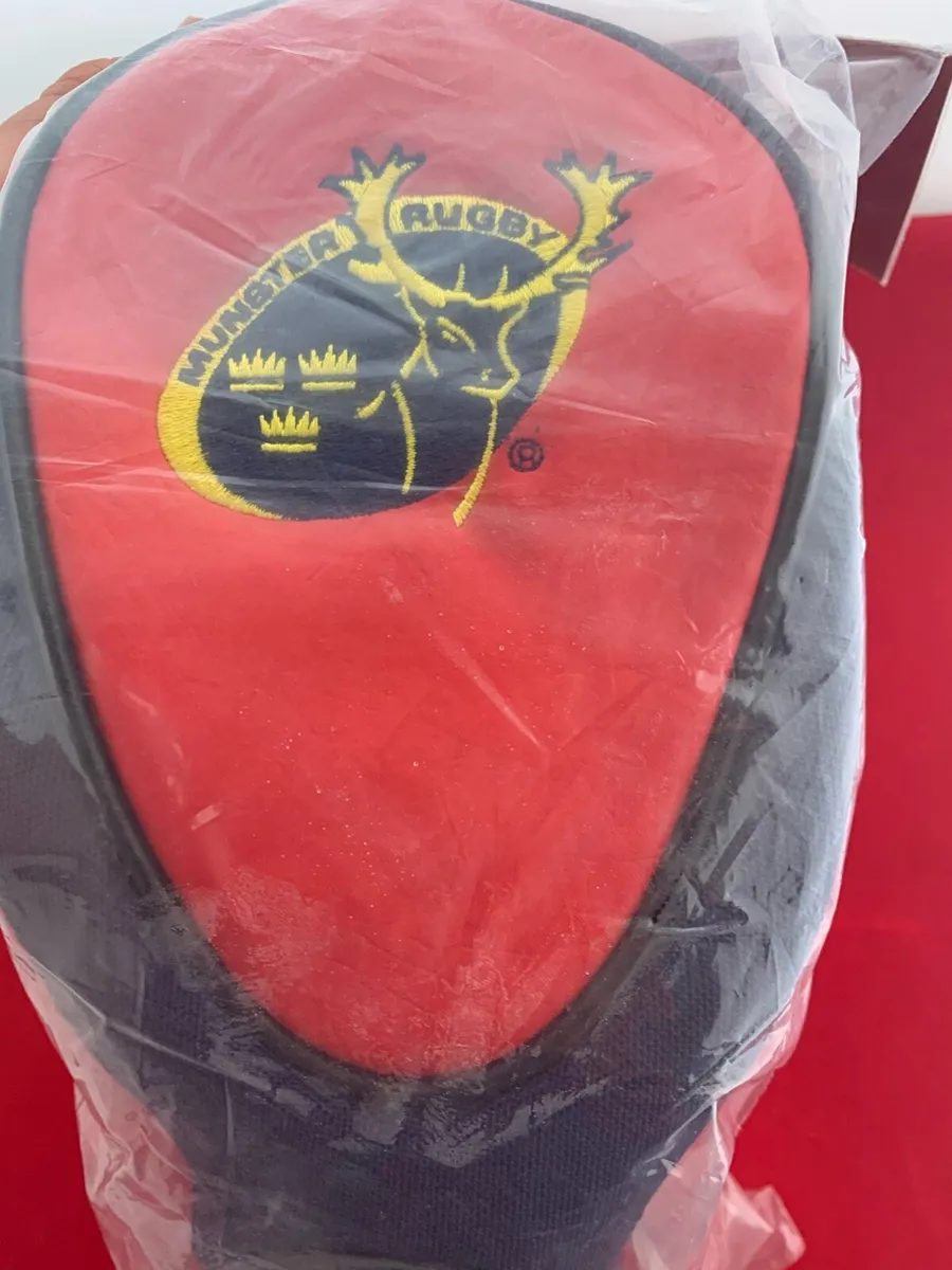 Munster rugby golf driver head cover - Image 2