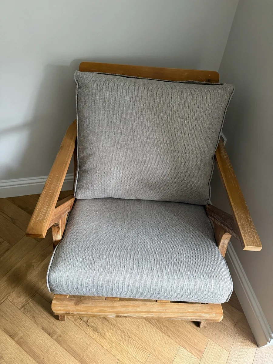Acadia Lounge Chair - Image 1