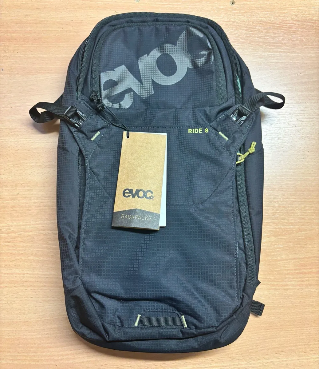 EVOC Ride 8 Mountainbike Backpack - Image 1