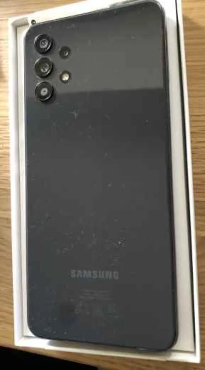Galaxy A32 5G Dual Slim - Image 3