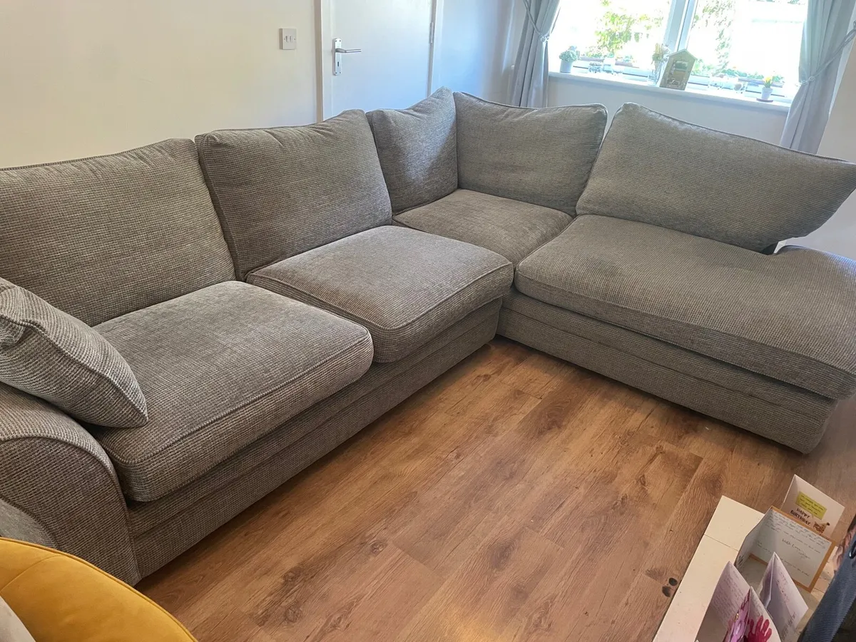 L Couch - Image 3