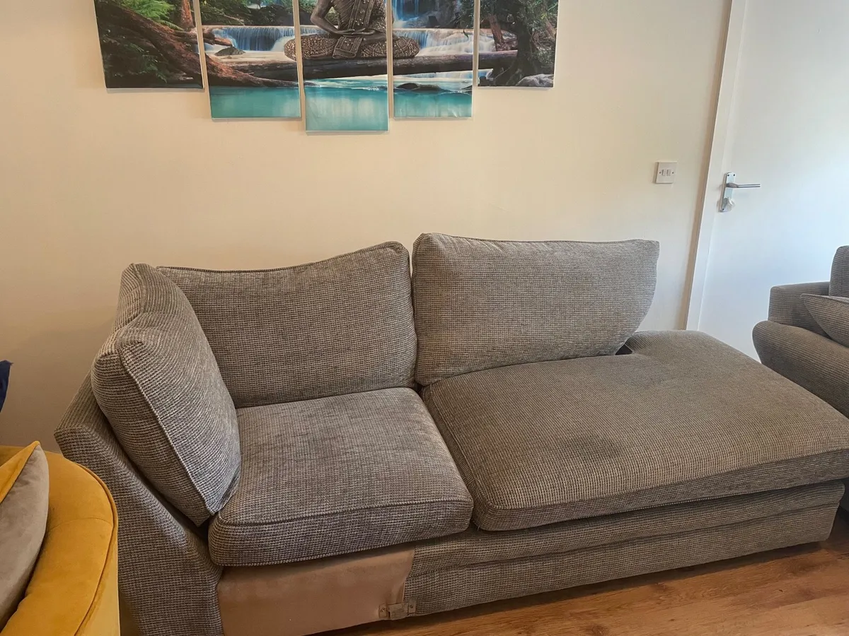 L Couch - Image 4