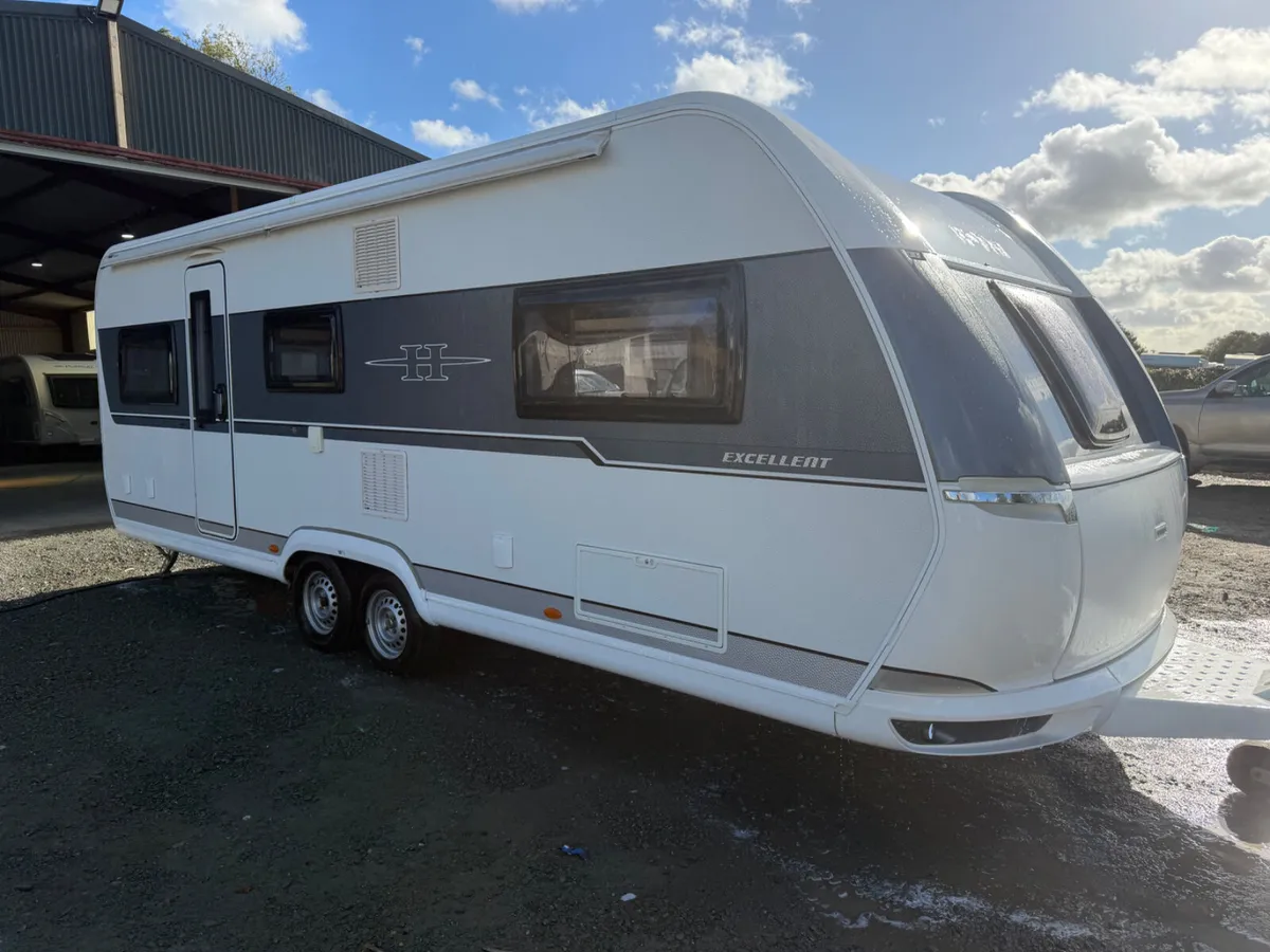 2021 HOBBY EXCELLENT – LUXURY caravan - Image 1