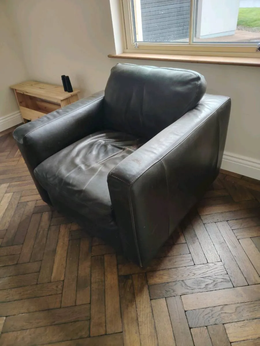 Leather Armchair. Free!!! - Image 4