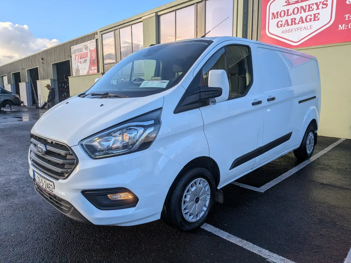 Ford Transit Custom 2023 - Image 3