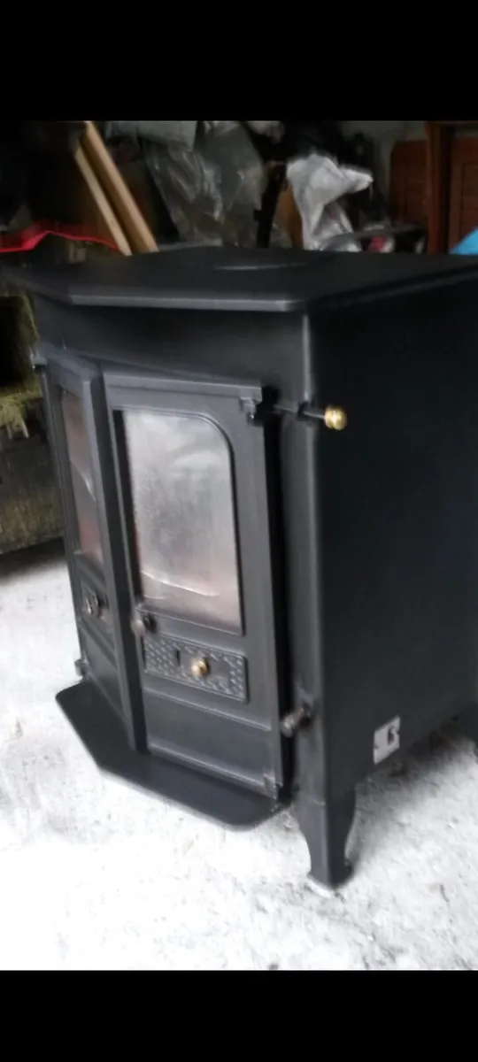 Stove - Image 3