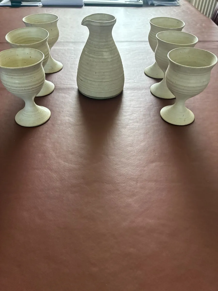 wine carafe and goblets - Image 2