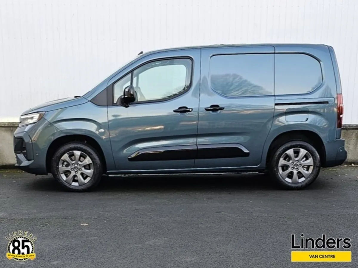 Opel Combo 262 TOP SPEC AUTO - Image 3