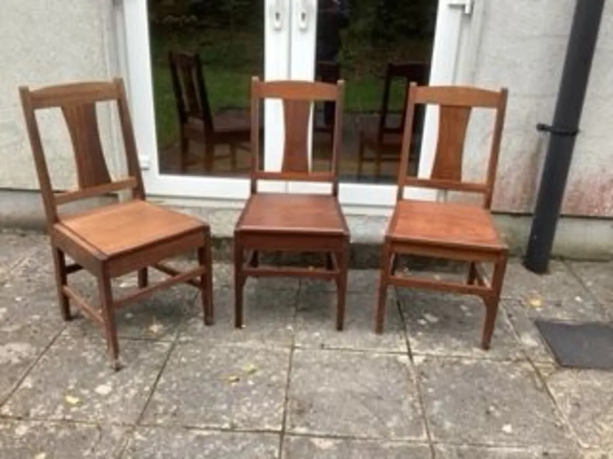 8 Wooden Dining Chairs