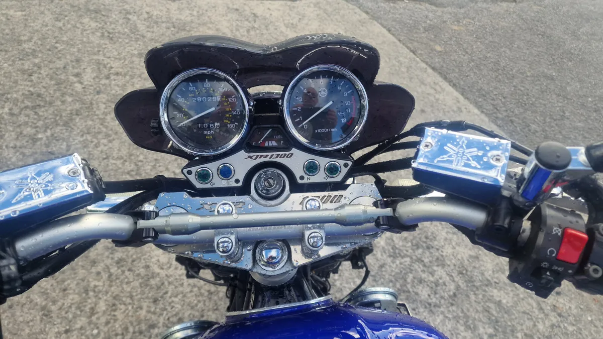 XJR1300SP @ Doyles Athlone - Image 4