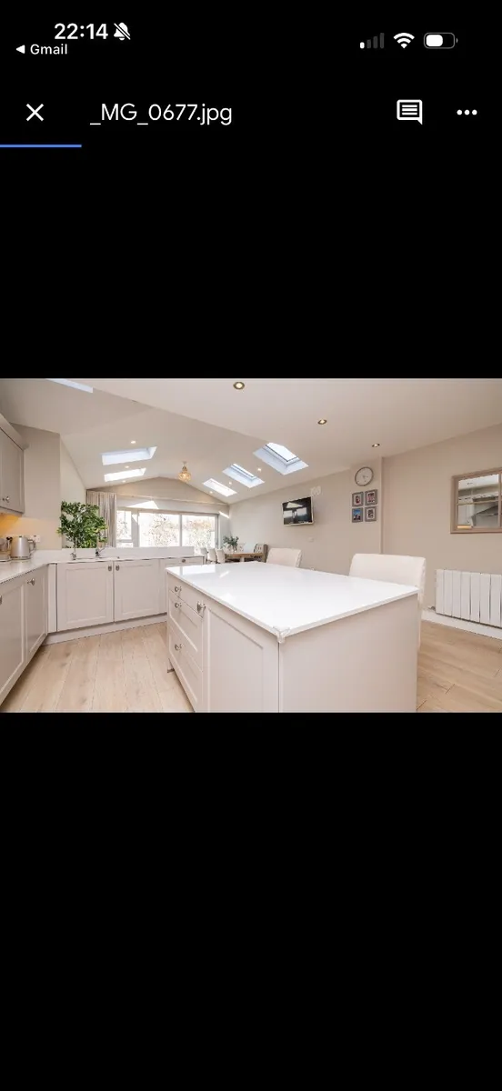 Kitchen and island - Image 2