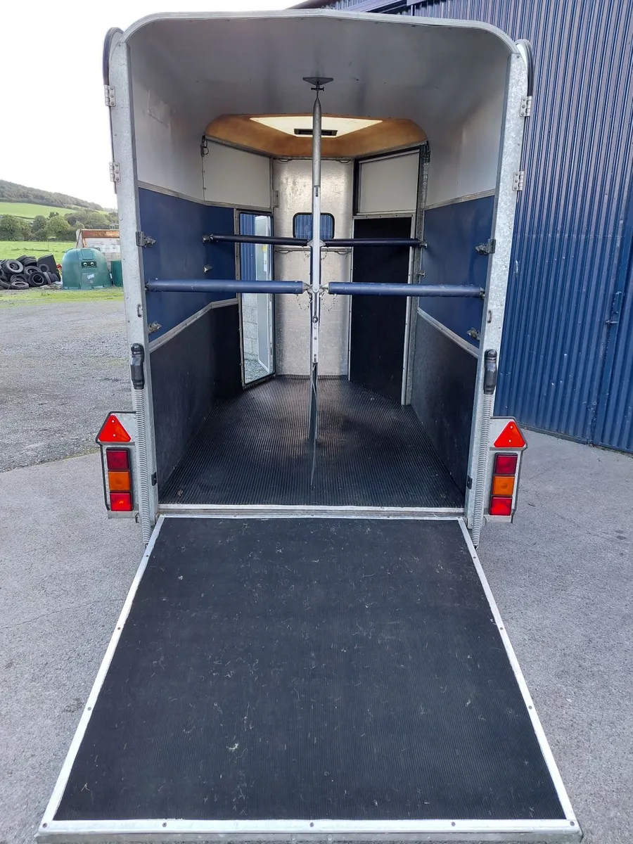Ifor Williams 505 Horsebox - Image 4