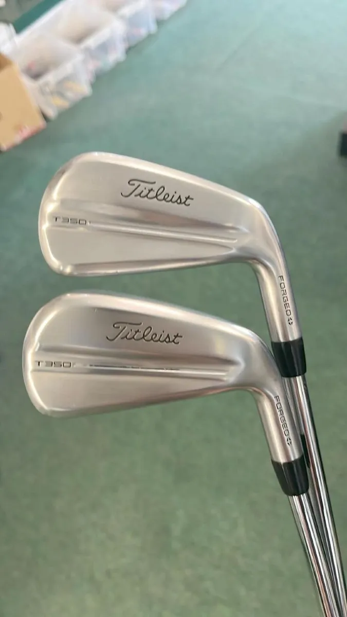 AS NEW Titleist T350 4G AMT R300  €1649 Now €1099 - Image 2
