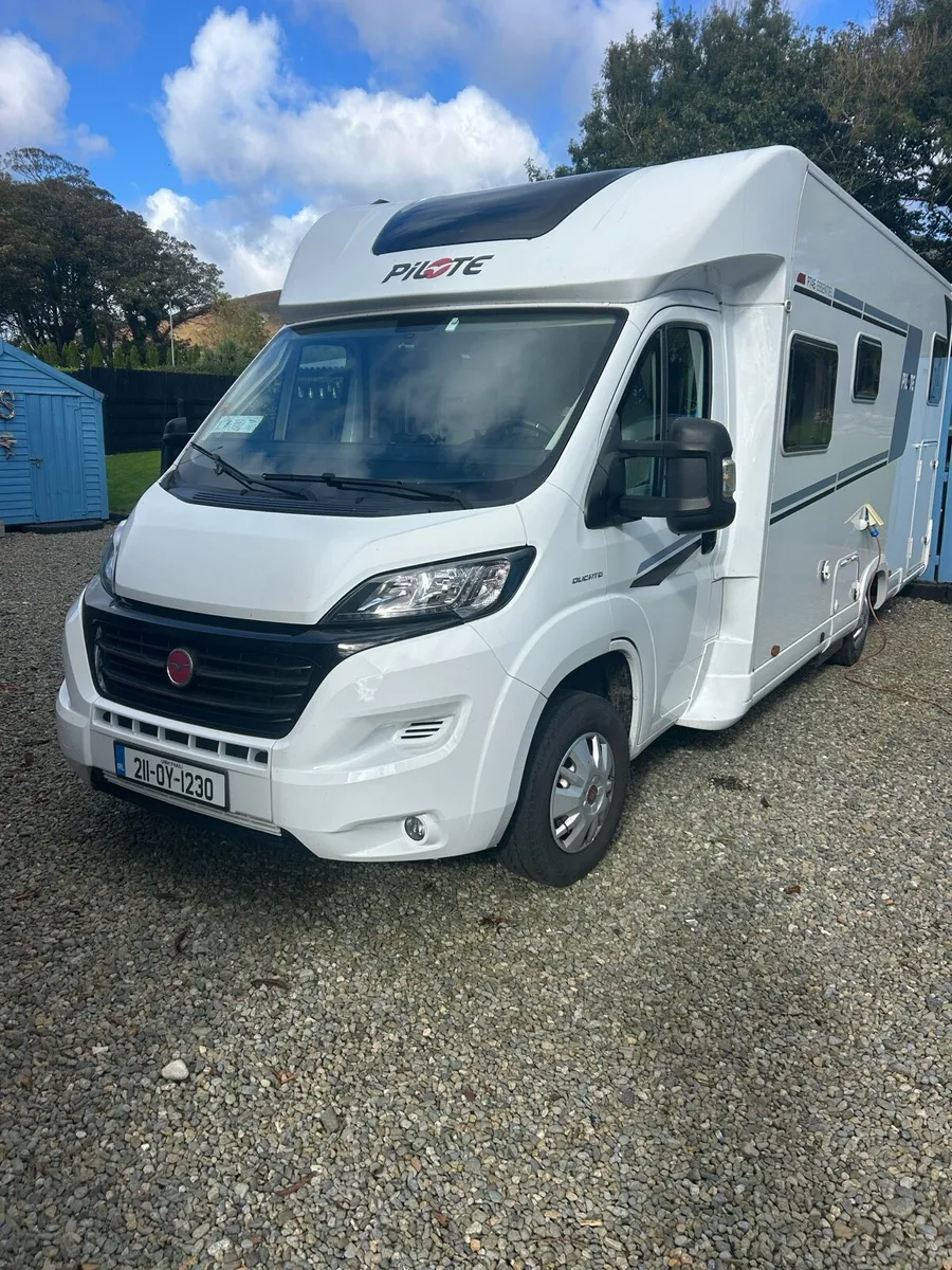Motorhome - Image 2