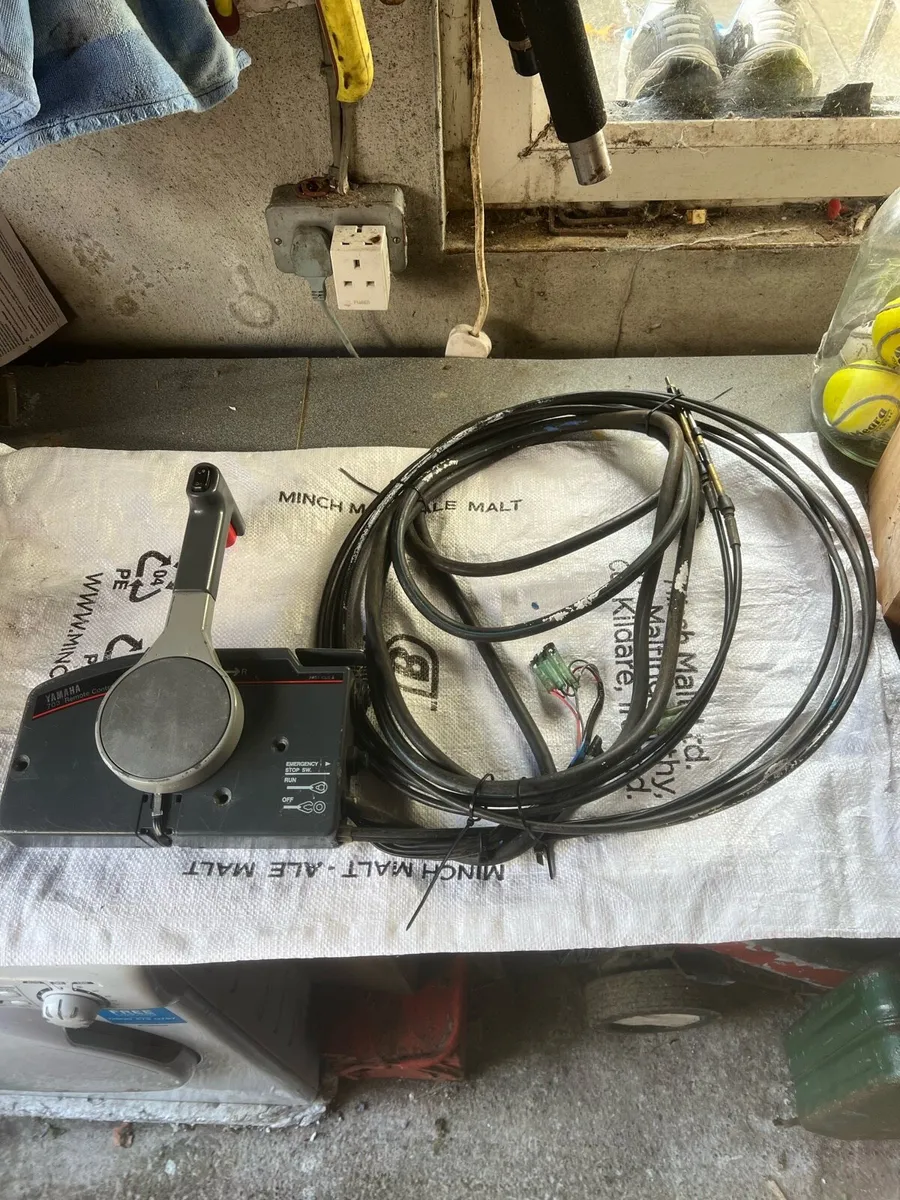 Yamaha 703 Remote Control Box with Cables - Image 2