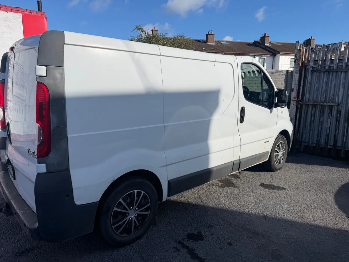 Renault Trafic 2011 doed €2950 - Image 3