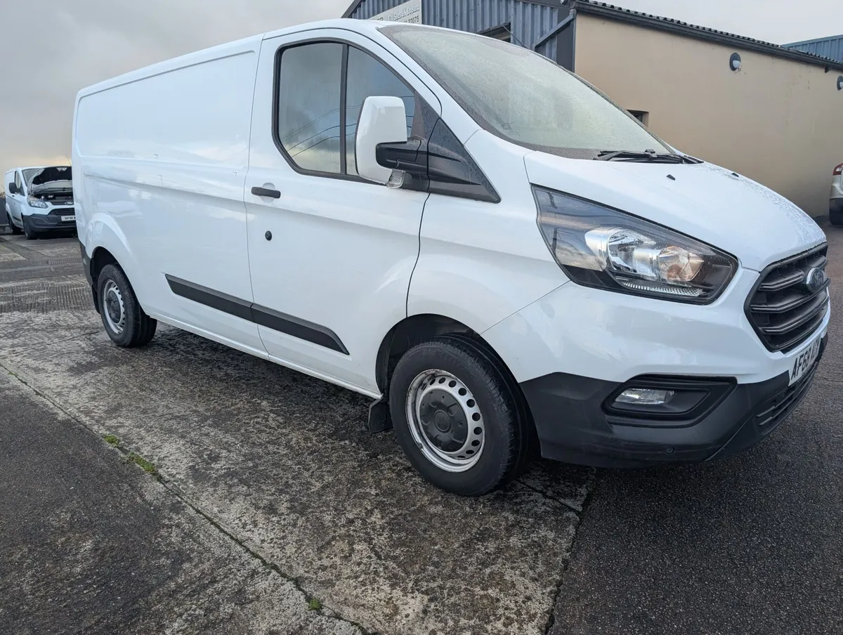 Ford Transit Custom 2018 - Image 1