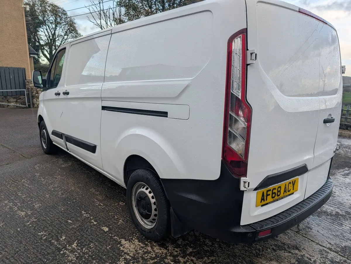 Ford Transit Custom 2018 - Image 4