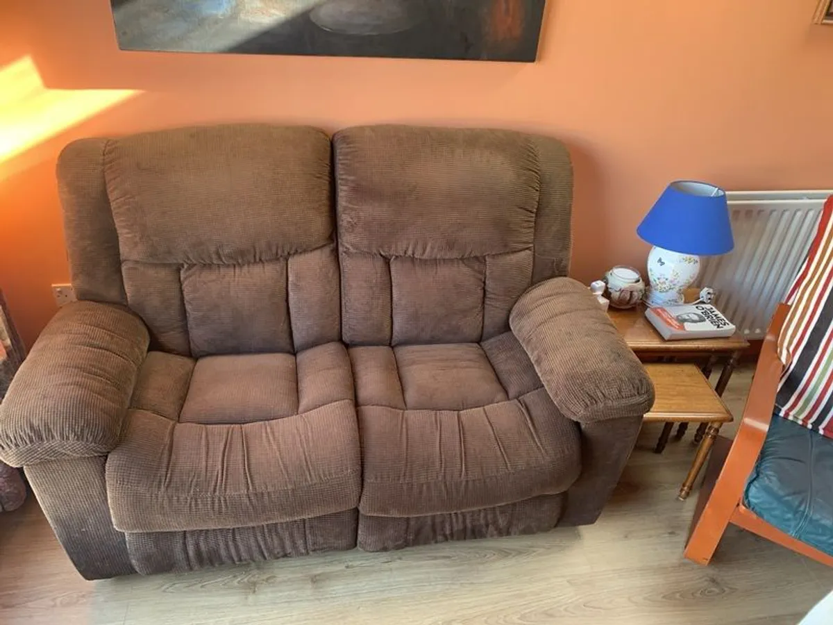 sofa - Image 3