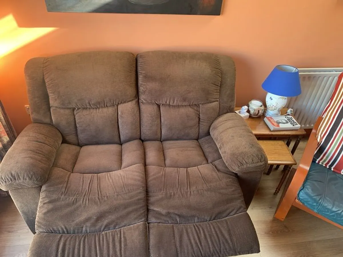 sofa - Image 4