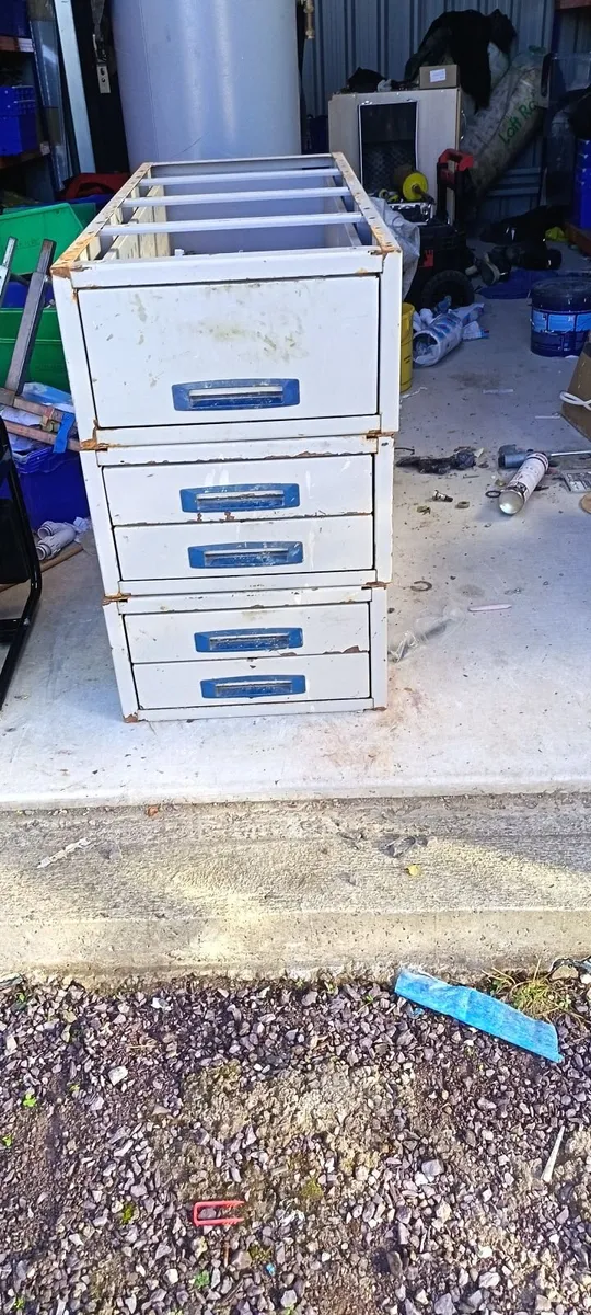 Van shelving - Image 4