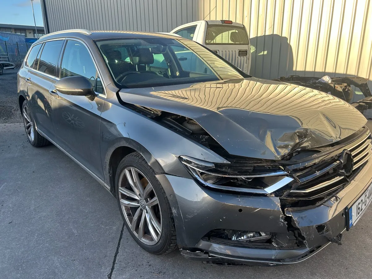 Vw Passat high line - Image 4
