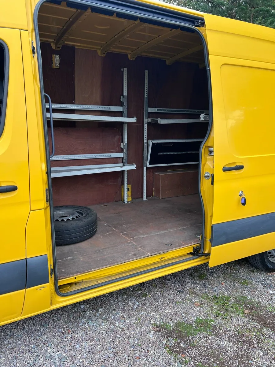 Sprinter - Image 4