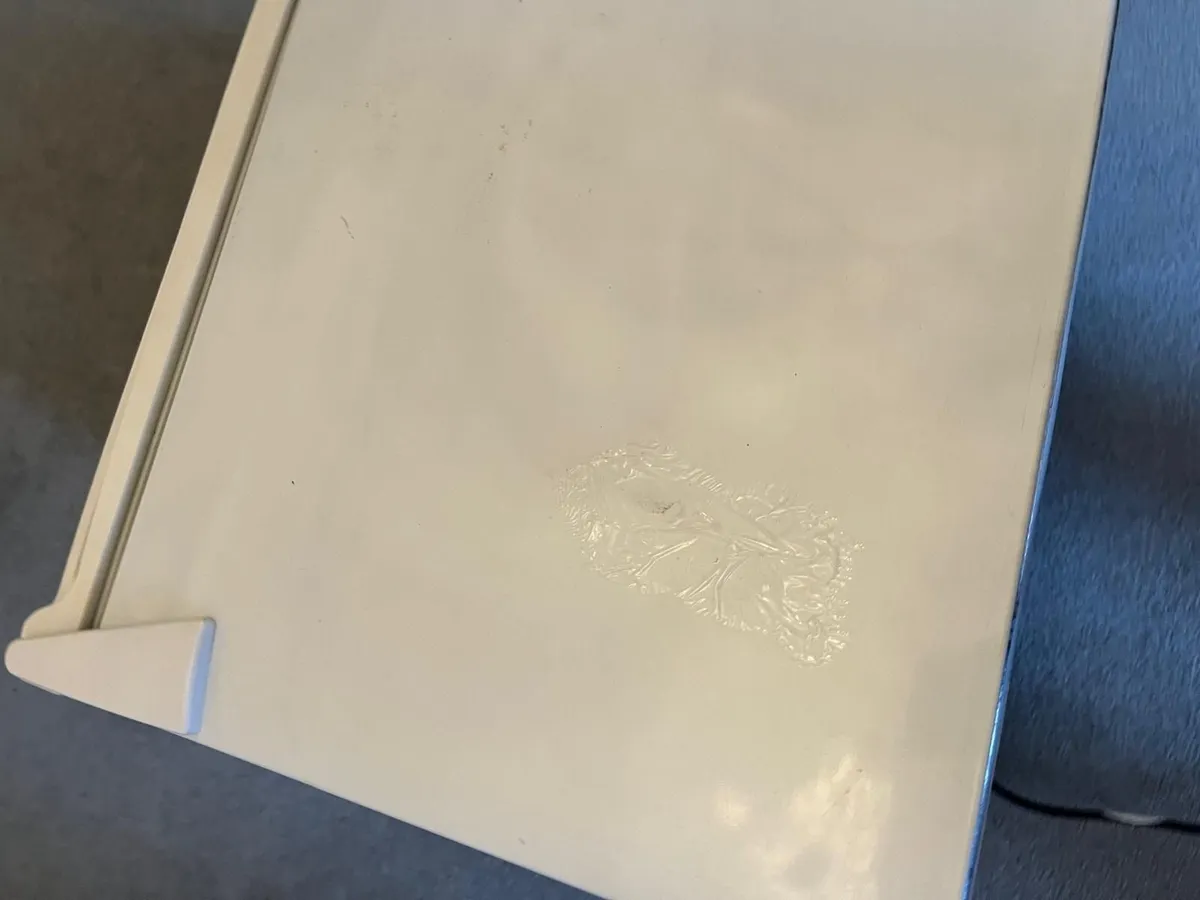 Under counter chest freezer - Image 2