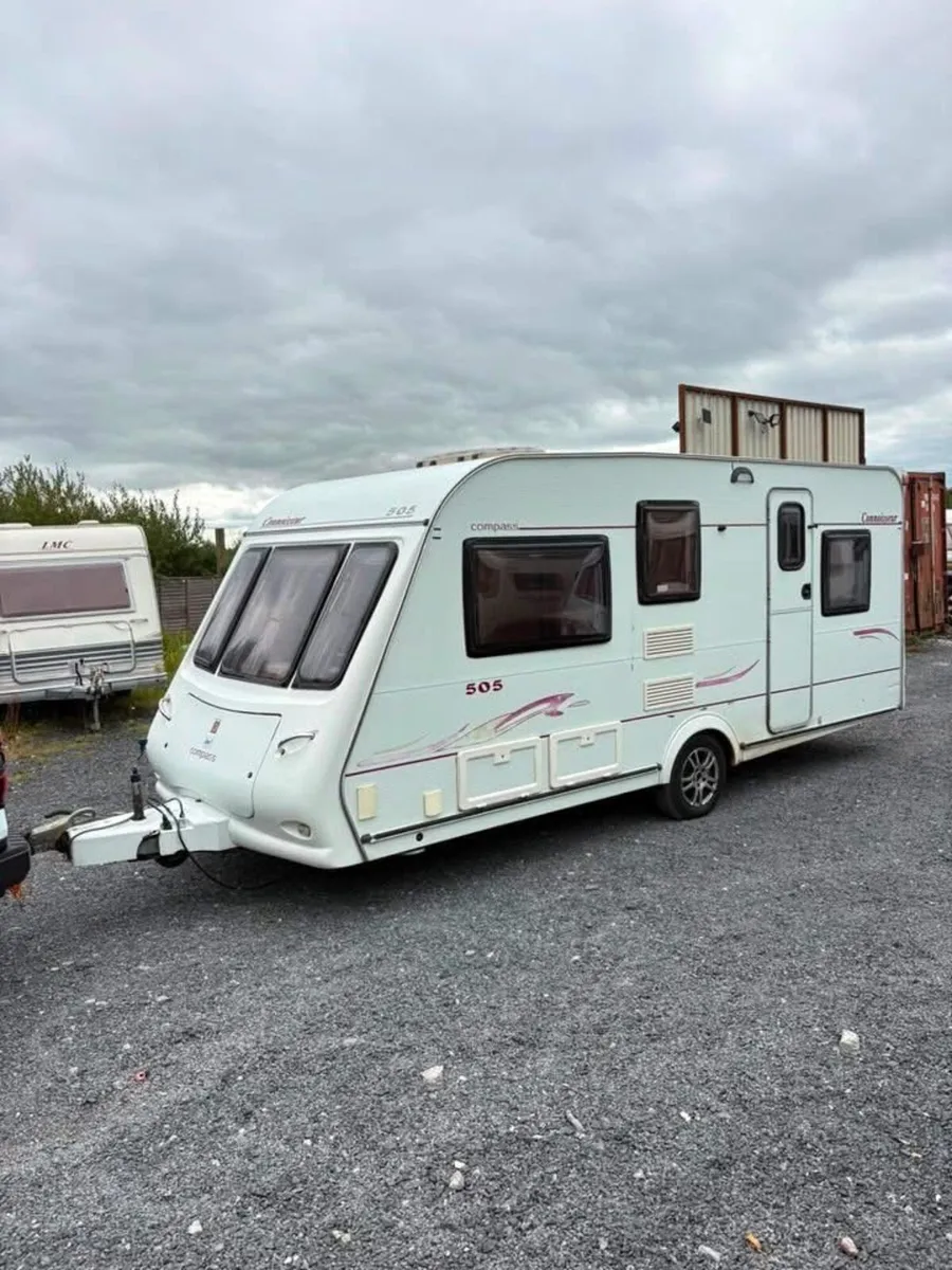 🤩Compass Connoisseur 505🤩 - Image 1