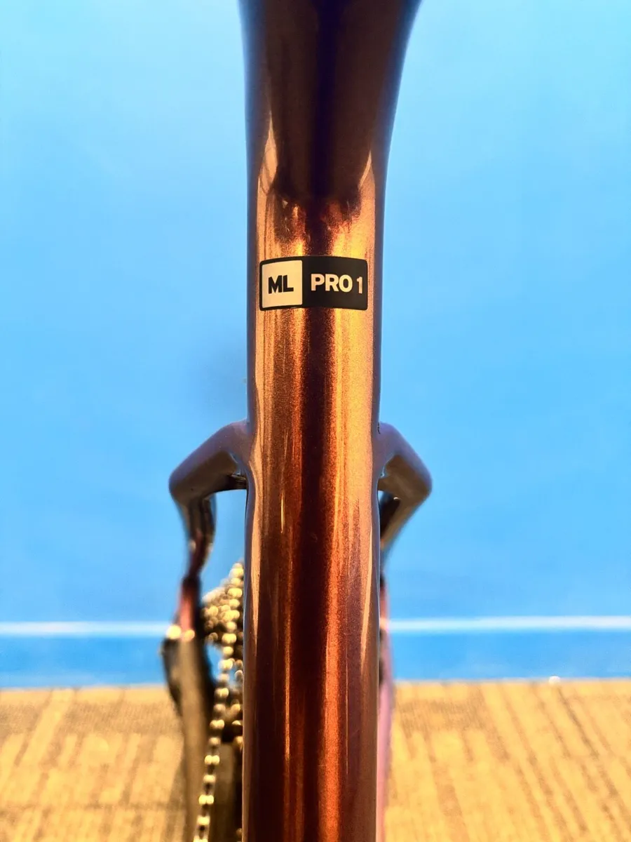 Giant Revolt Advanced Pro 1 ML Gravel - Image 4