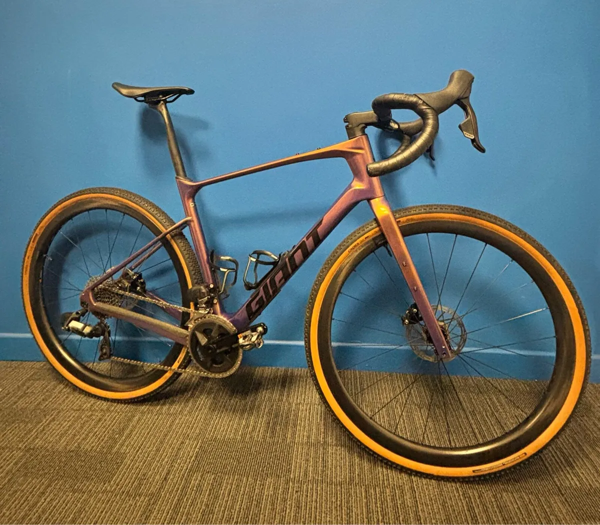Giant Revolt Advanced Pro 1 ML Gravel - Image 1