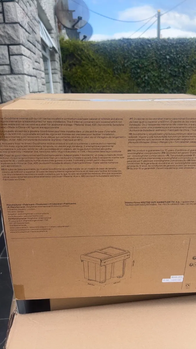 Kitchen parts - right sided corner unit and bins - Image 4