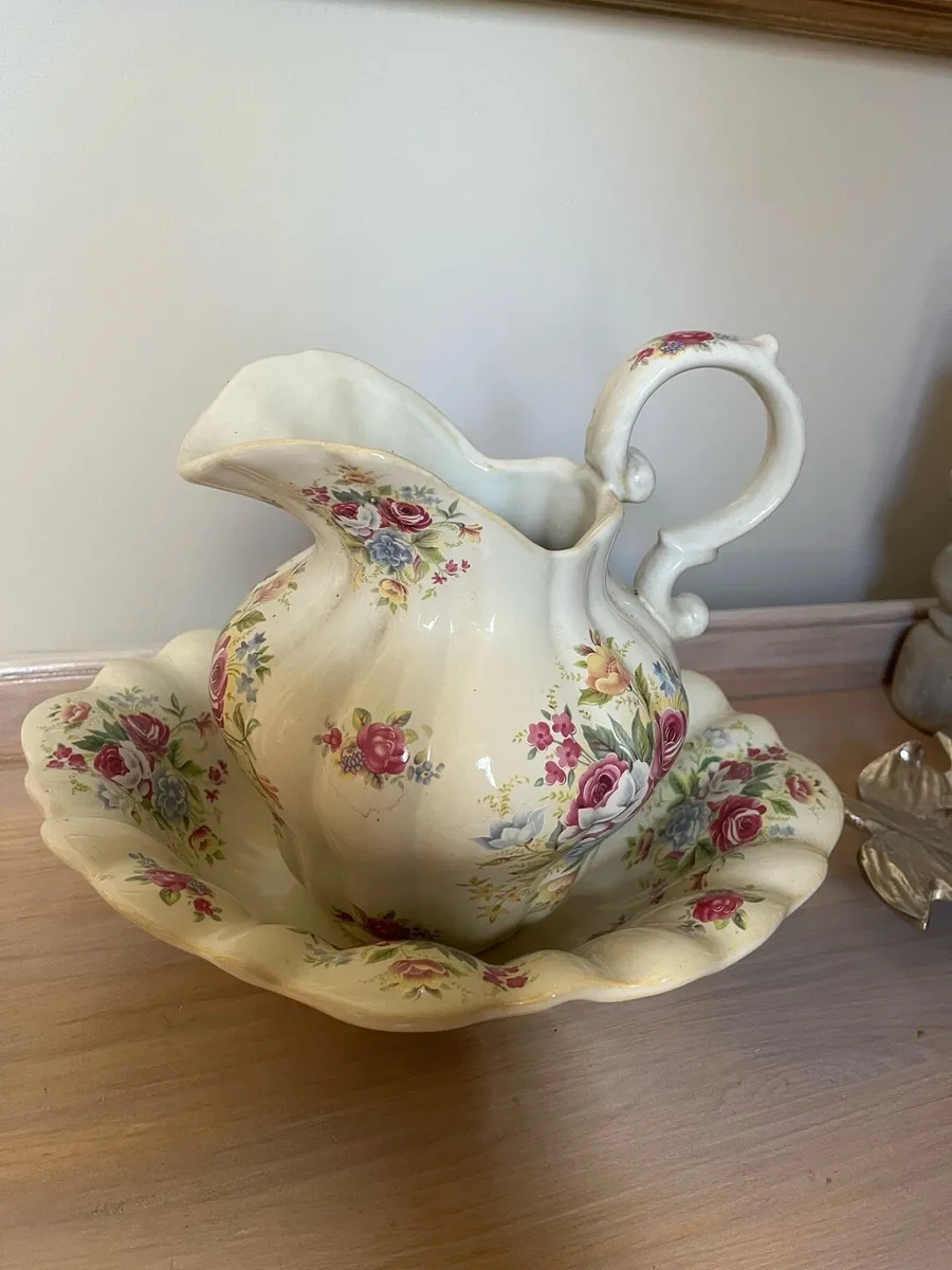Vintage Jug and bowl set - Image 1