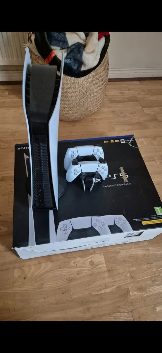 PlayStation 5 digital edition. 825 GB version. - Image 2