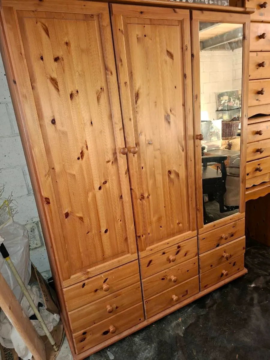 Vintage pine wardrobe set - Image 1