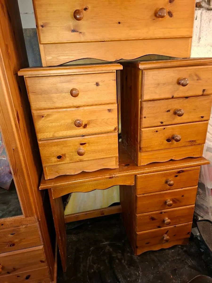 Vintage pine wardrobe set - Image 2