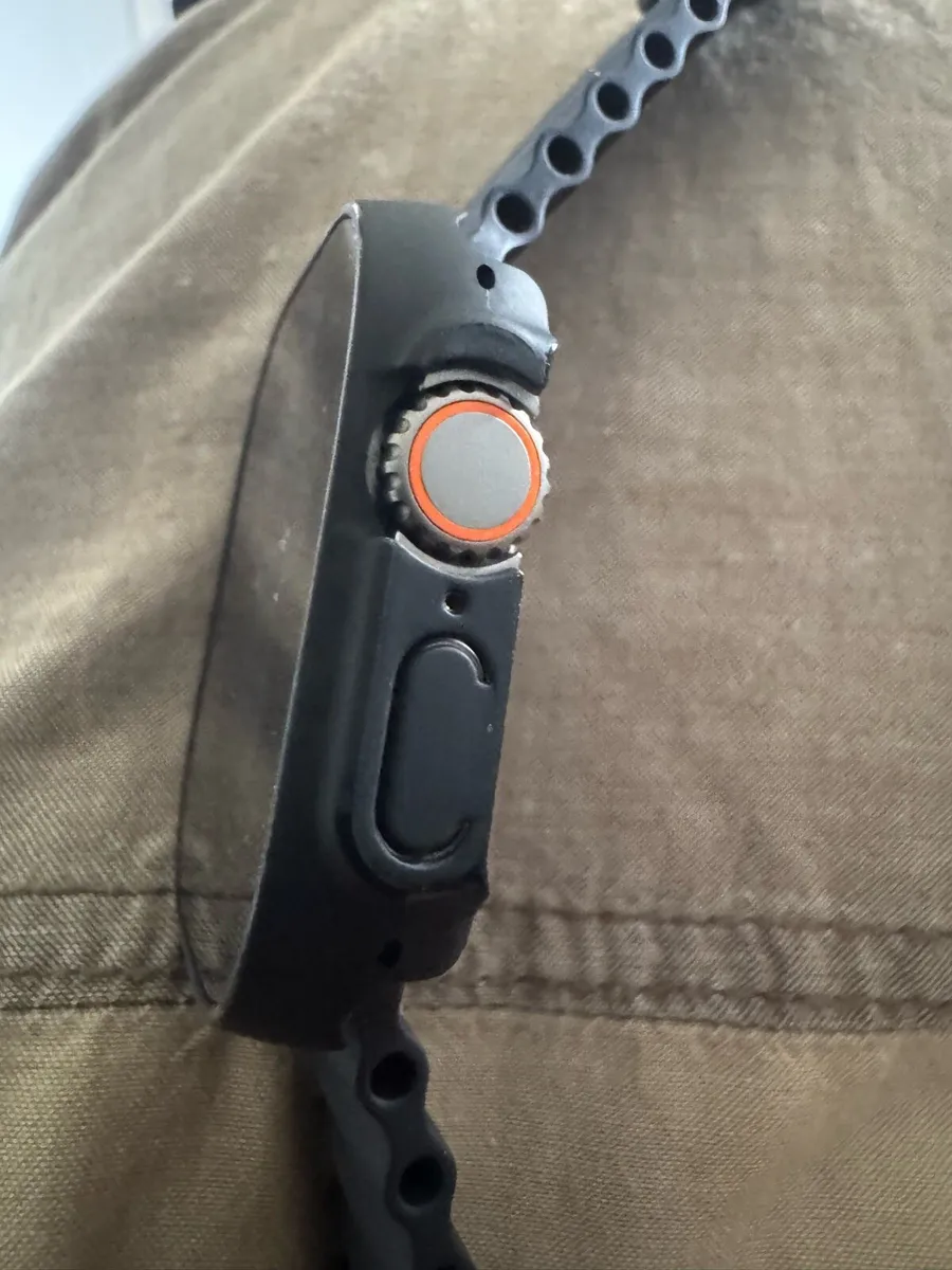 Apple iWatch Ultra 2 - 100% battery health - Image 2