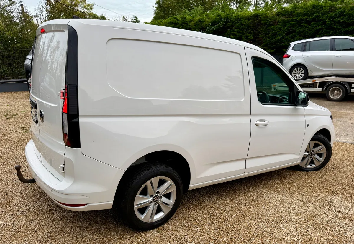 2022 Volkswagen Caddy 2.0tdi Business INC VAT - Image 2