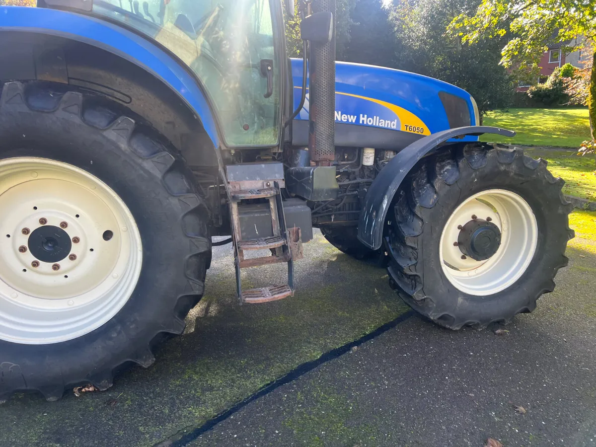 New Holland T6050 R.C. - Image 3
