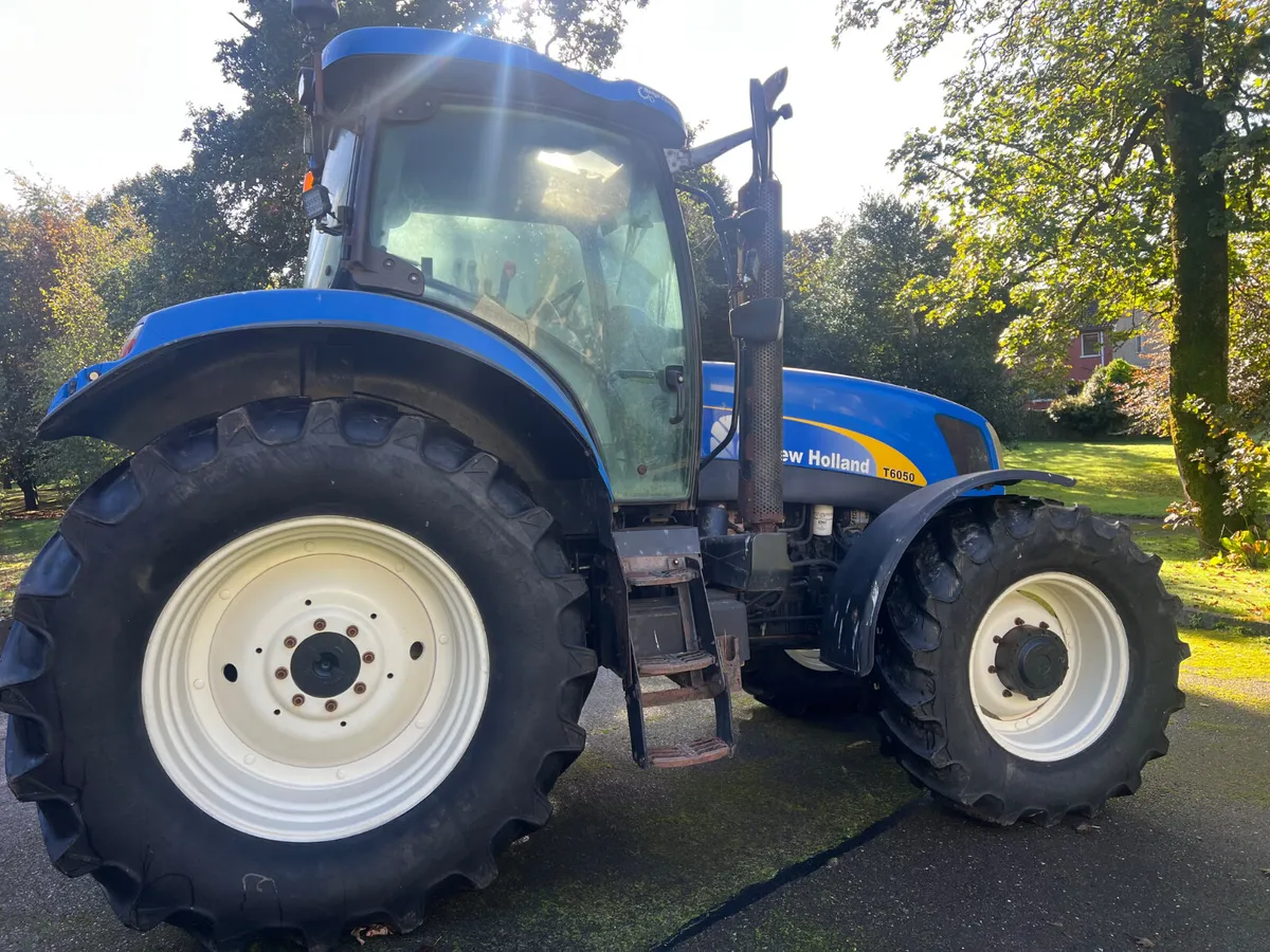 New Holland T6050 R.C. - Image 2