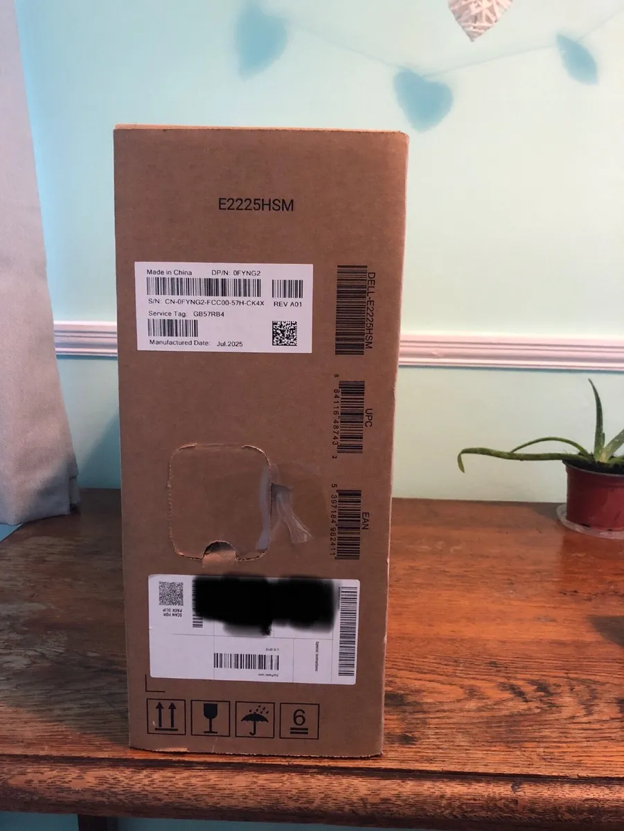 DELL 22 inch monitor E2225HSM - Image 1