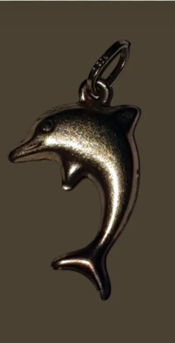 Pristine Vintage 9ct Gold Dolphin Charm / Pendant - Image 4