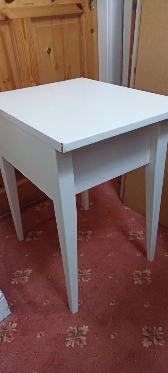 Small Side  or Bedside Table - Image 3