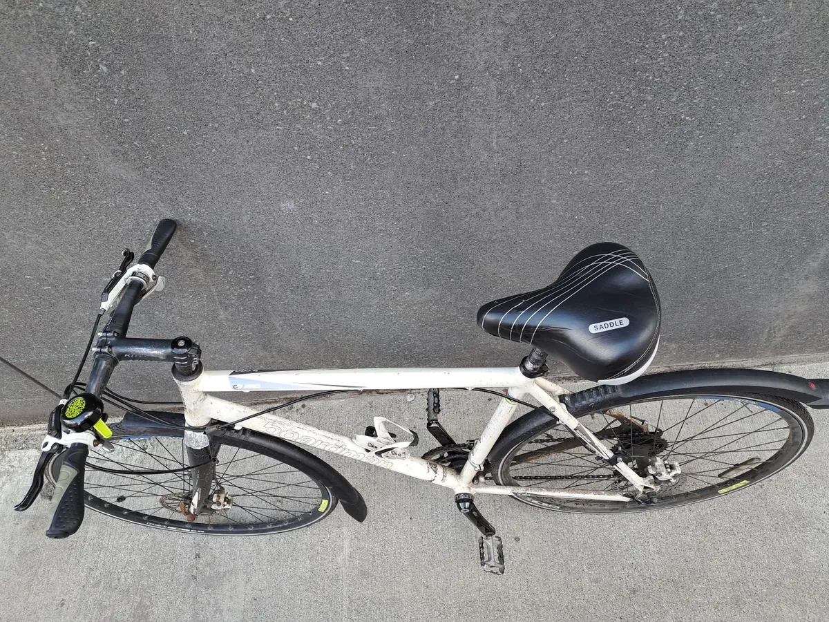 Hybrid bike - Boardman - Marathon+ tyres - Image 2